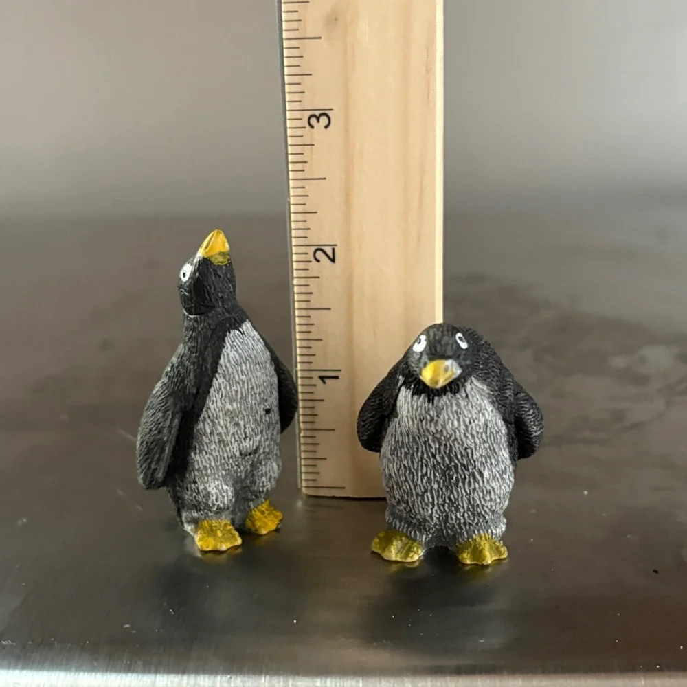 Two Cute Penguin Figurines Small Collectible Animal‎ Toys Yellow Beaks